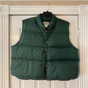 LL Bean green puffer vest 2xl